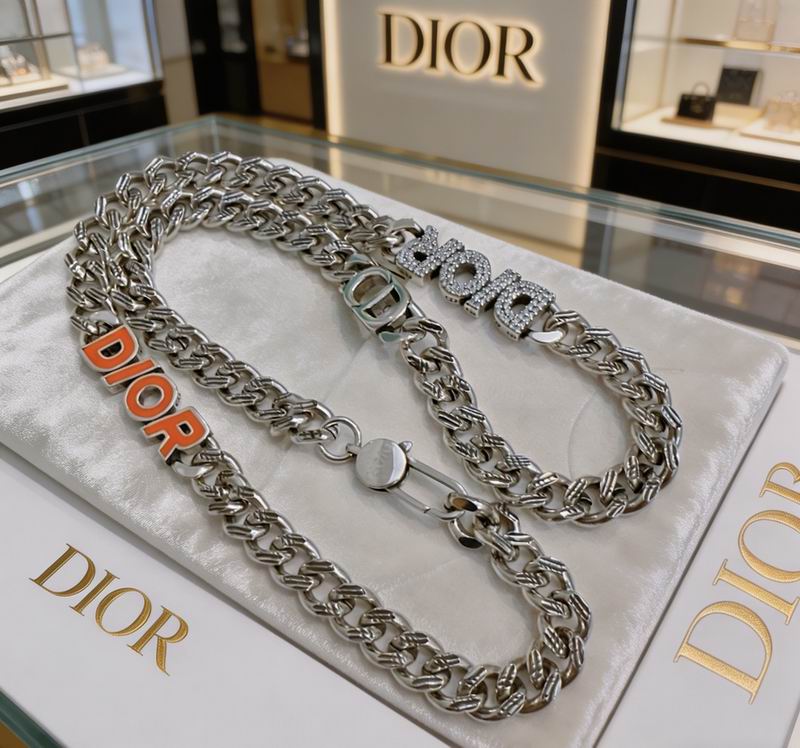 Dior Necklace 02yxs64